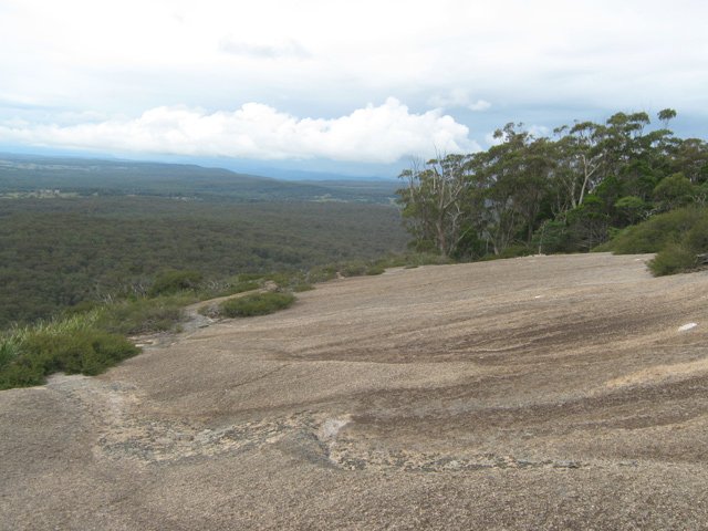 Suivre les points blancs pour redescendre
