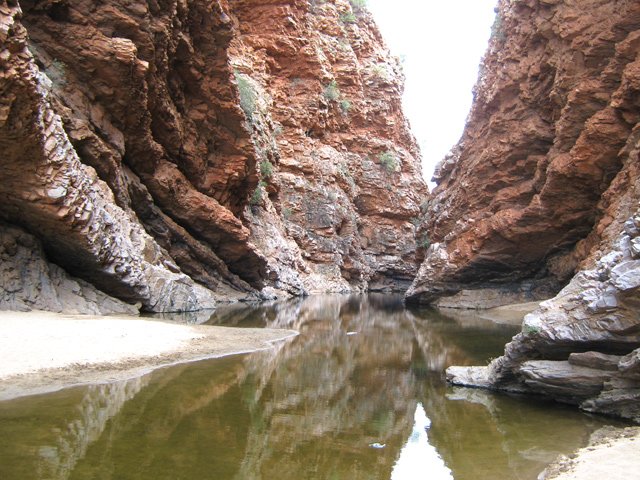 C'est surtout à la nage qu'on visite ces gorges