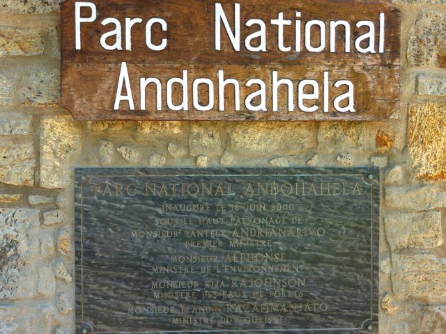 Visiter les lieux avant d'entreprendre la descente de la rivière