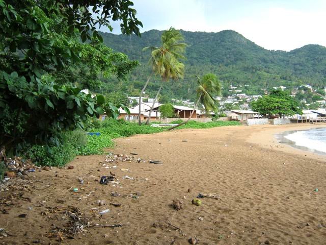 La très peu engageante plage de Mtsamboro