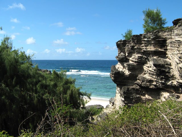 L'érosion du vent creuse de belles sculptures