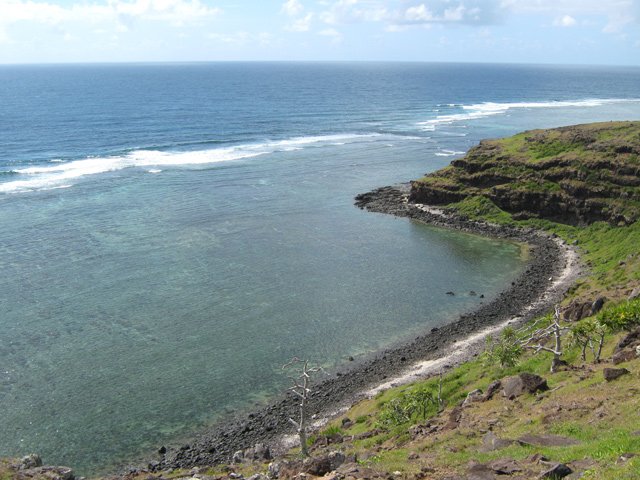 Il faut parfois monter d'une trentaine de mètres pour éviter les falaises