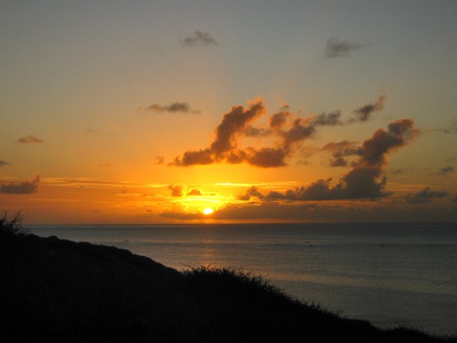 La côte offre de magnifiques couchers de soleil