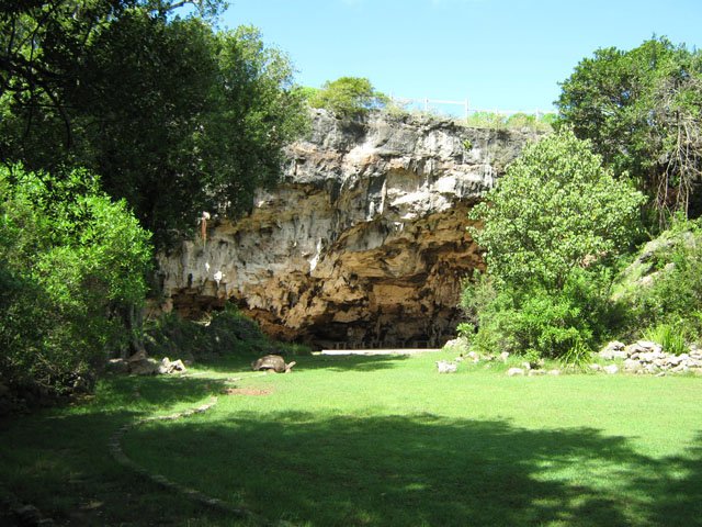 Le canyon pour débuter la visite souterraine