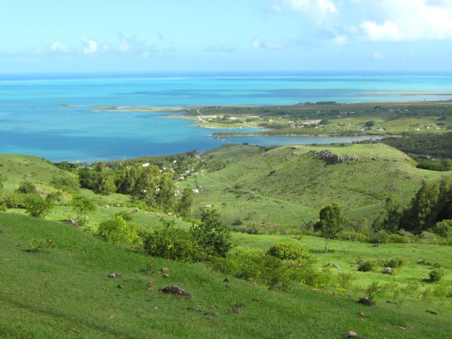 La descente est rapide et facile vers la côte