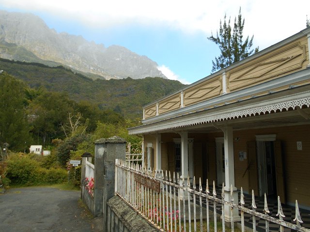 La bibliothèque municipale en début de parcours