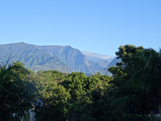 Boucle 1 : Les premiers points de vue sur les Makes et le Grand Bénare