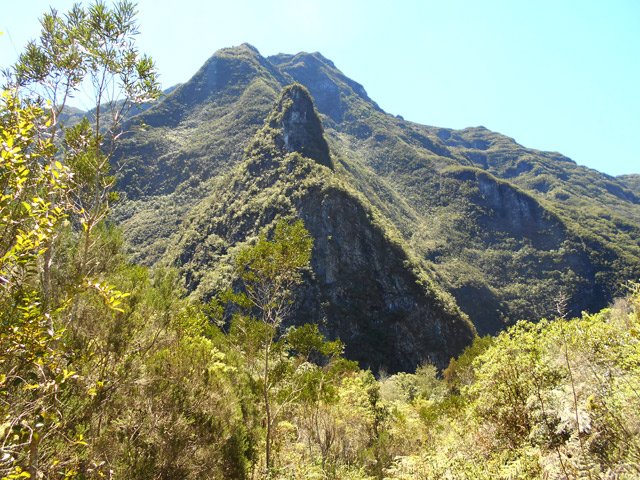 Une portion déchiquetée du Rempart des Calumets