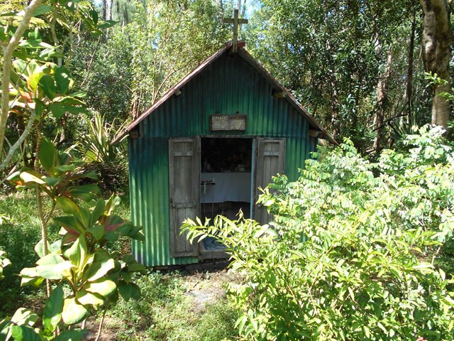 La très rustique Chapelle du Sacré Cœur