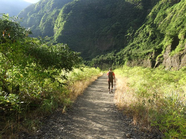 La piste avant les trois derniers gués vers Deux Bras