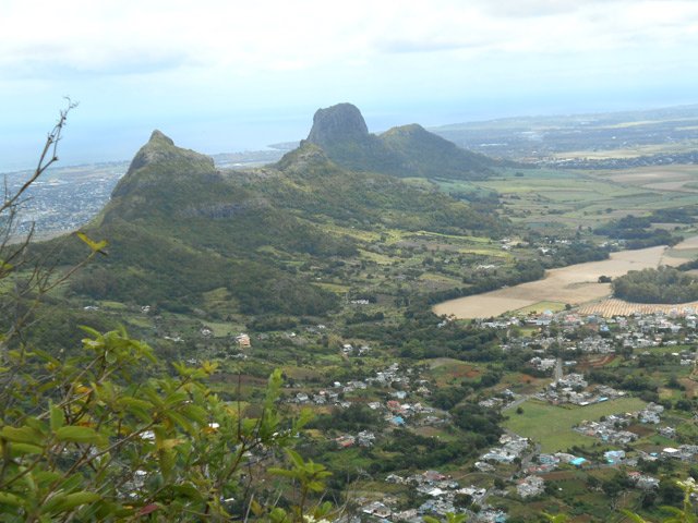 Priest Pick et le village de Long Mountain
