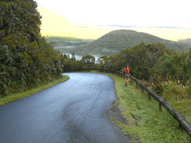 Le Piton de Bébour vu au départ depuis le col