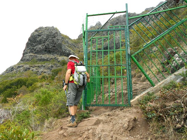 La porte fermée la plus utilisée de l'île !