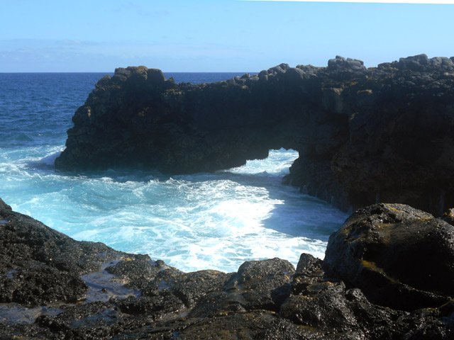 Une autre un peu plus loin dans une anse écumante