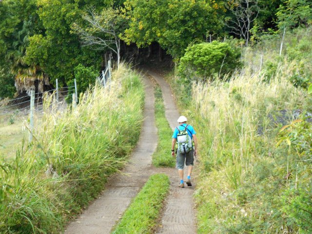 Petite incursion vers le sud pour chercher la suite du sentier