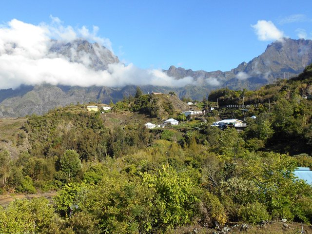 Le Grand Bénare et le Gros Morne depuis la Plate Forme