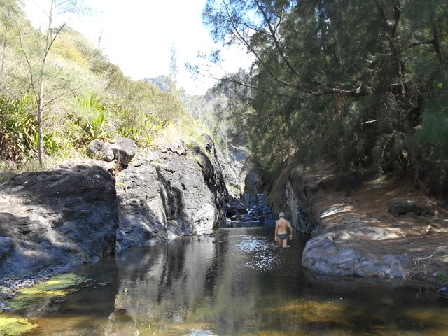 Baignade avant le défrichage vers le Cap Noir