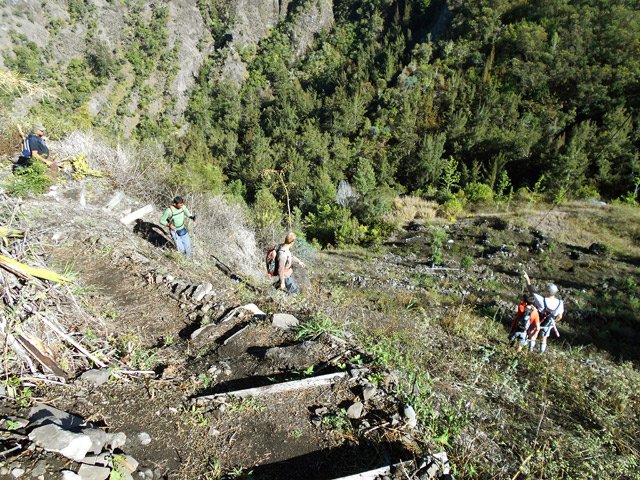 Début du sentier de la Roche Pendue, très bien réhabilité
