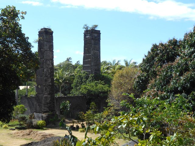 Arrivée aux ruines de l'usine sucrière Kerveguen