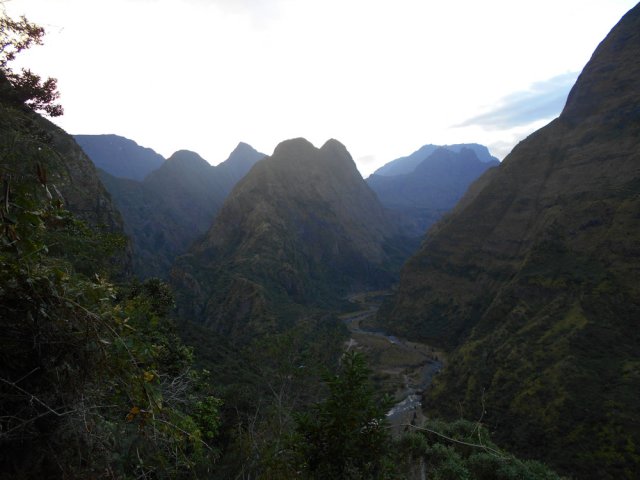 Partir de nuit à Dos d'Ane pour visiter tranquillement le Bras de Ste-Suzanne