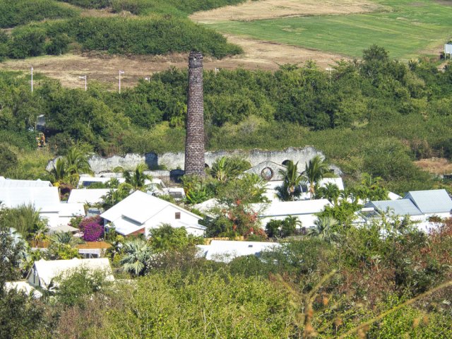 Les vestiges de l'usine de Bruniquel