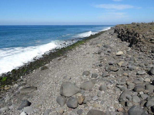 On est constamment accompagné par le bruit des vagues