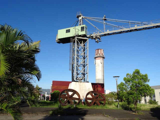 Vestige de la haute grue de l'usine de la Mare