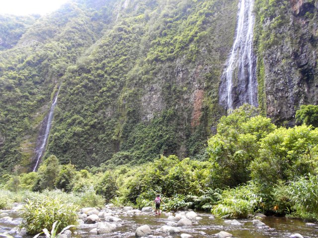 La rivière Saint-Denis est ici très large