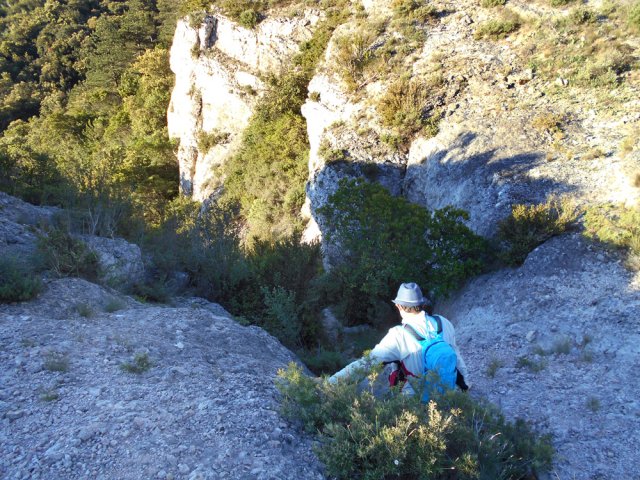Les premiers mètres de la brèche vers la Métairie Vidal sont un peu raides