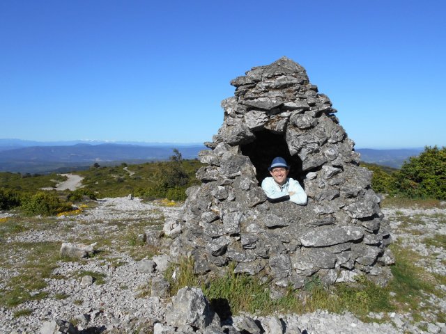 Un abri au pied du mirador culmine à 600 m