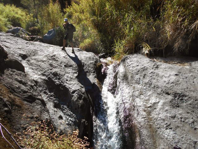 Une cascade qui se franchit facilement par le haut