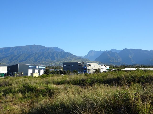 Chaque année voit naître de nouvelles industries ou commerces