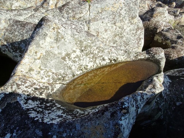 Une des multiples flaques dans le fond de la Ravine Sèche