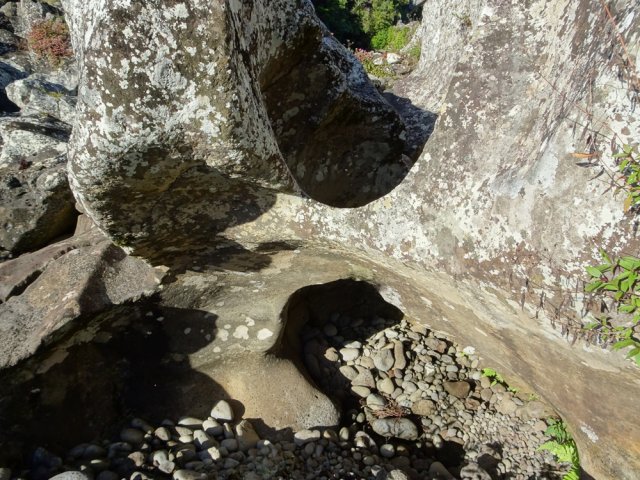 Quelques trouées se sont transformées en arches