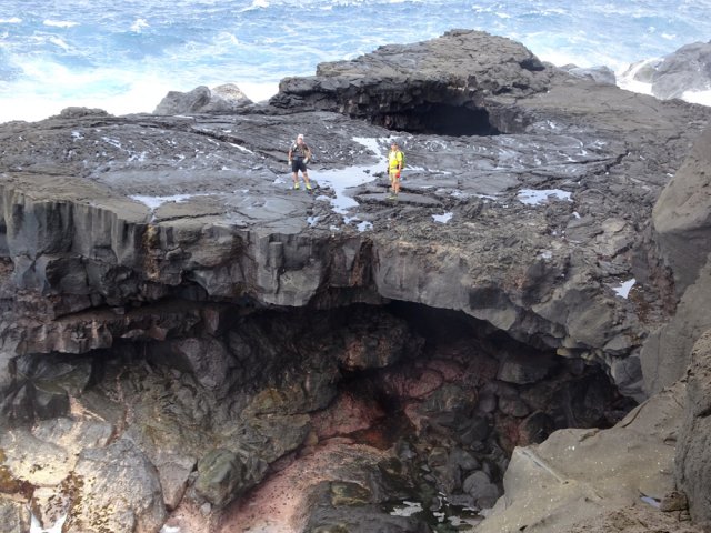 Attention, la descente nécessite obligatoirement de longues cordes