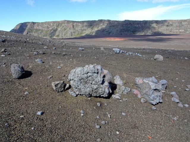 On rencontre de superbes bombes encore intactes
