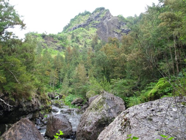 Les remparts du Grand Bord vers la Mare à Vieille Place