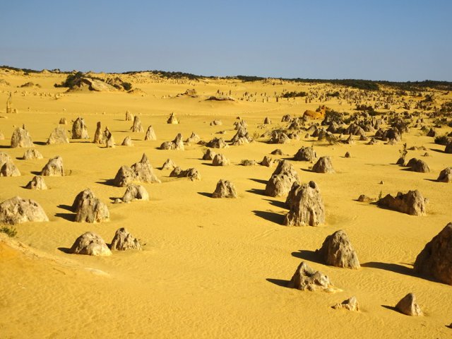 Plus on s'éloigne du centre, plus les monticules diminuent