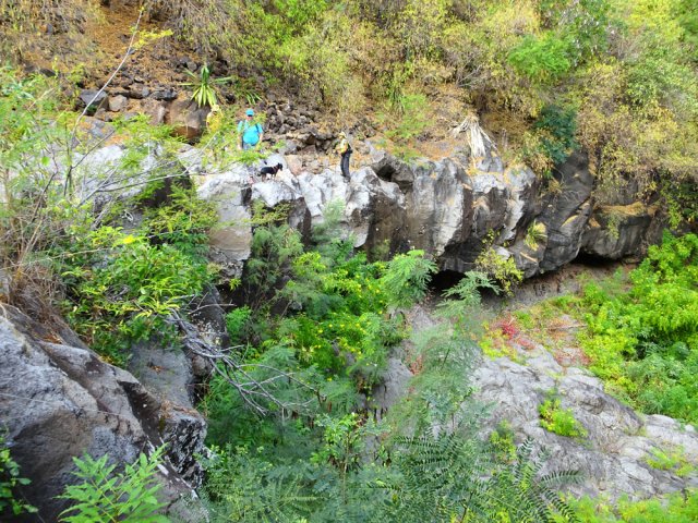 Le cassé de la cascade en aval du gué de la Ravine de Grand Etang