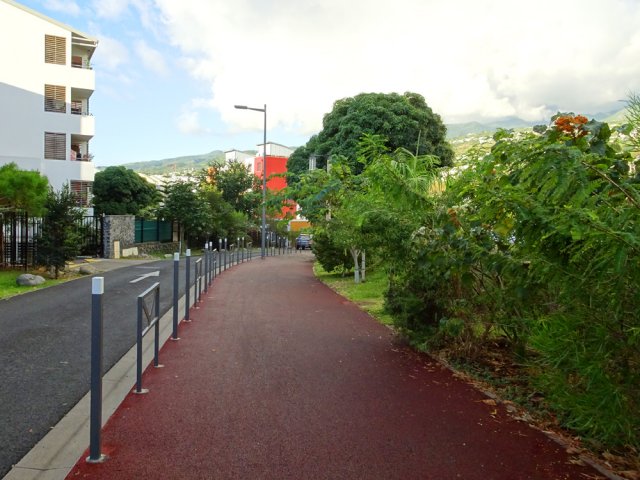 Début de la boucle le long de la Rue Jean Robert