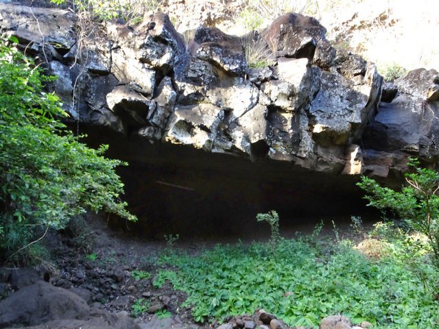 L'échelle pour franchir le cassé a disparu mais le passage reste aisé