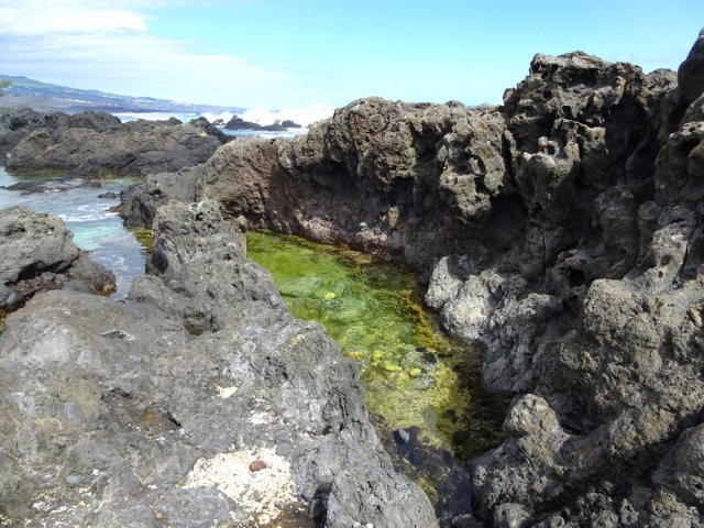 Des petits bassins se prêtent à la baignade