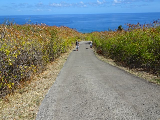 Le sentier de la Salette est désormais une route en forte pente
