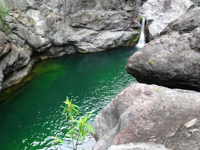 Ne pas manquer ce magnifique bassin avant de remonter vers la Roche Ancrée