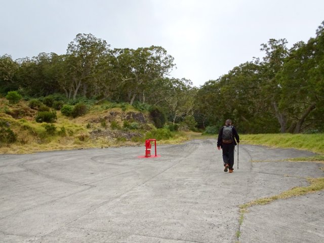 Le rond-point de ravitaillement en eau pour les pompiers