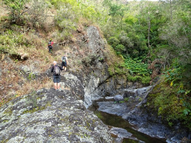 Ne pas manquer le sentier de sortie qui débute au bassin