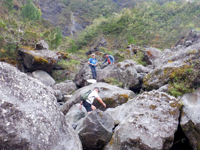 Et toujours de belles grimpettes de roches très stables
