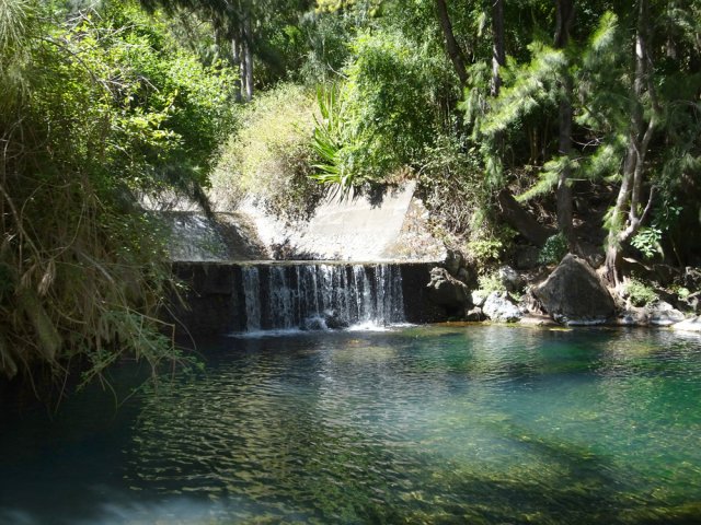 Première chute artificielle et son grand bassin