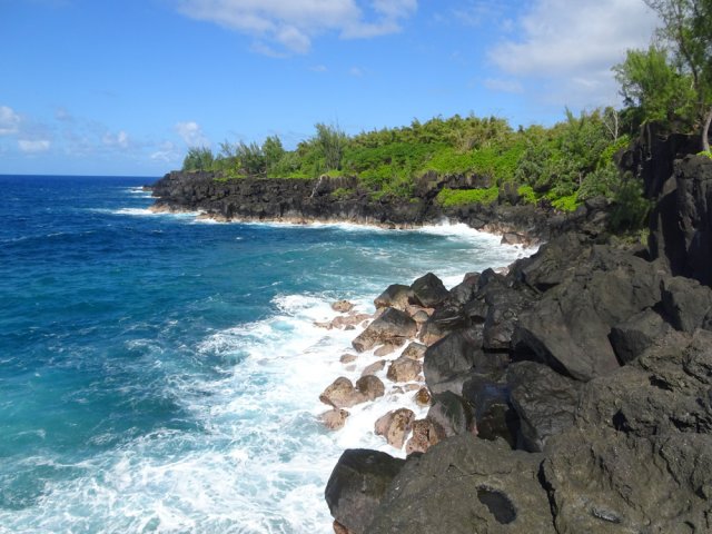 On peut souvent se rapprocher des falaises