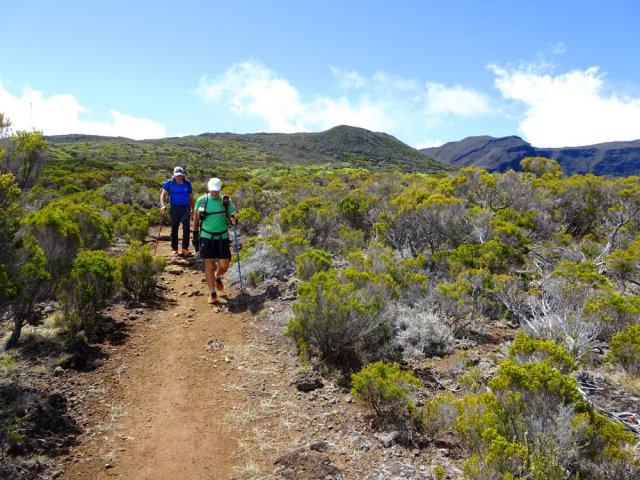 Direction le parking du Nez de Bœuf dans les petits branles verts